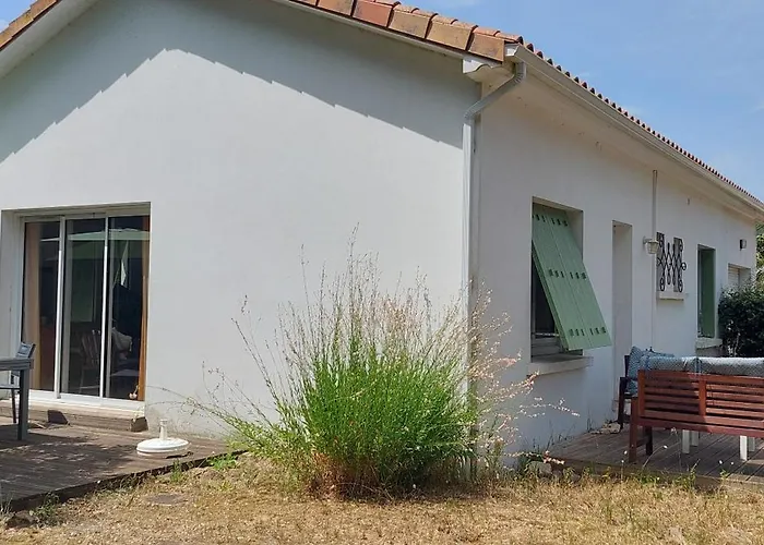 Hébergement de vacances Les Lagures - A Pied - Maison 3 - En Lisière De Forêt