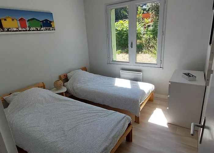 Hébergement de vacances Les Lagures - A Pied - Maison 3 - En Lisière De Forêt